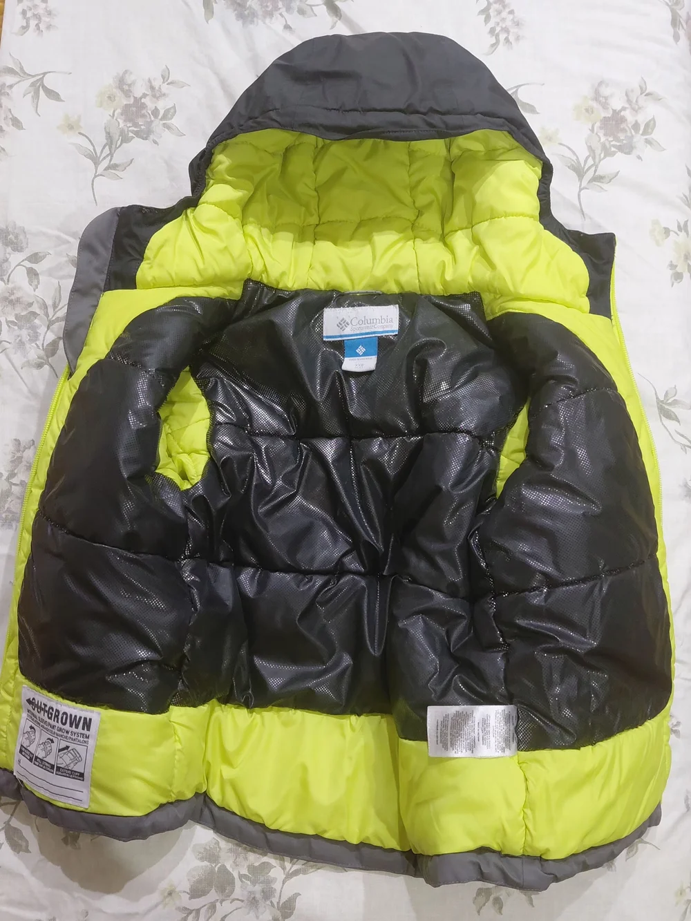 Columbia Kids' Gray & Black Hooded Winter Jacket With Neon Hood Size XXS